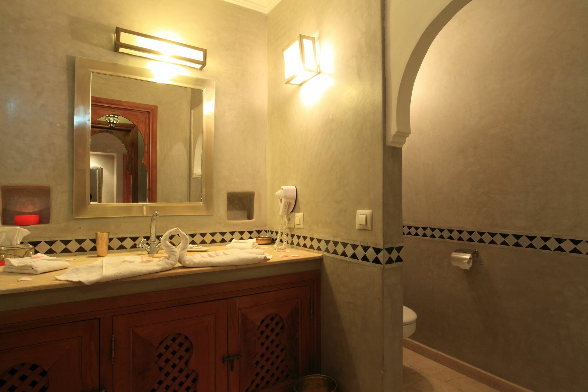 Dar Sholmes Hotel Marrakesh Ngoại thất bức ảnh